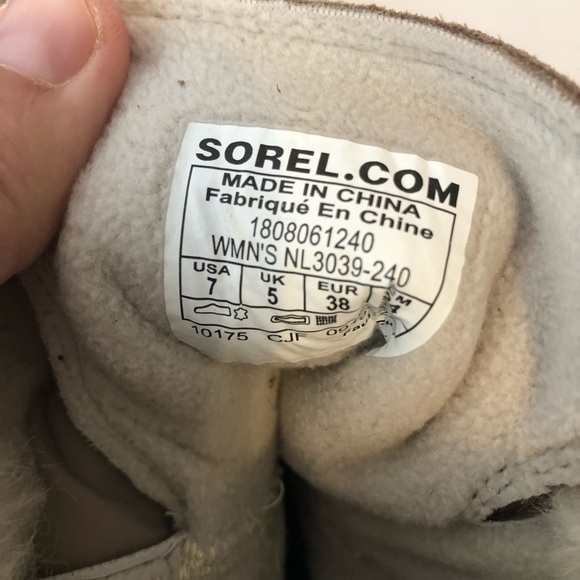 Sorel women’s leather faux fur lined lace up boot size 7 - Picture 10 of 10